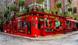 ireland dublin temple bar pub beer 